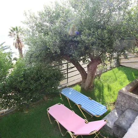 Two Floor Maisonette 61 Apartament *